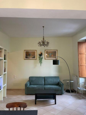 Brother's House